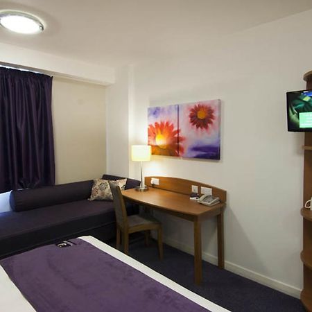 Dundee East Premier Travel Inn Экстерьер фото