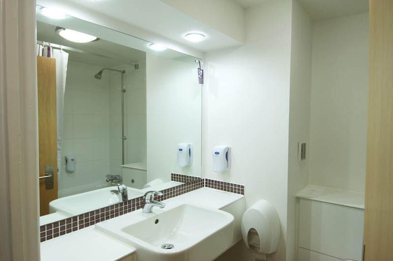 Dundee East Premier Travel Inn Экстерьер фото